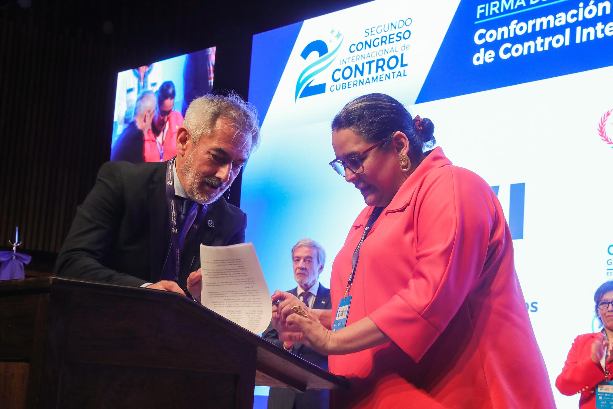 La magistrada del TSC Itzel Anaí Palacios