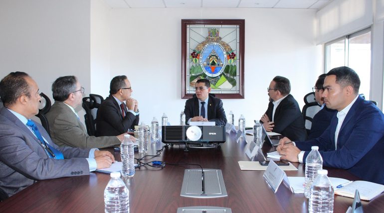 Magistrados en reunión con Comisionados de las Naciones Unidas