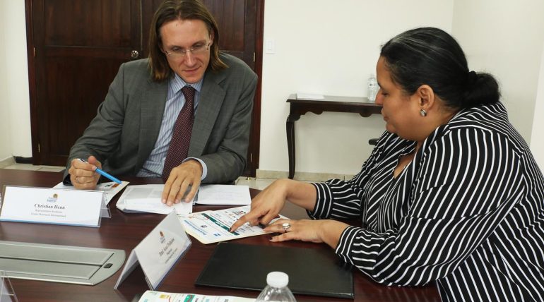 Magistrada Palacios en reunión con Misión del FMI