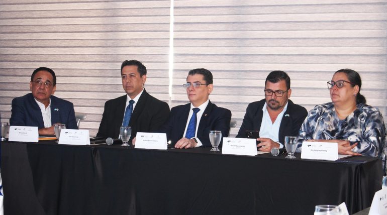 El Tribunal Superior de Cuentas capacitó a nuevos alcaldes y alcaldesas del país