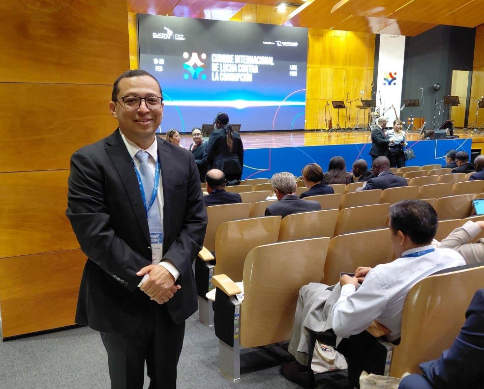 Representante del TSC en la Cumbre Internacional contra la Corrupción